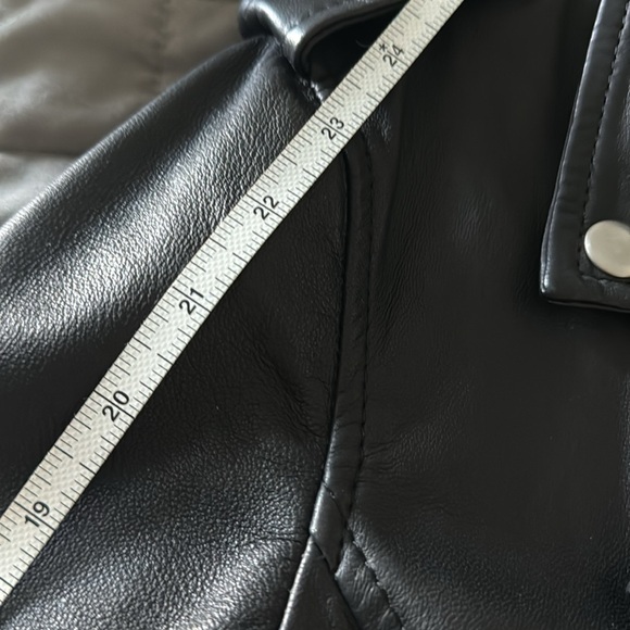 Sezane Zig Black Leather Jacket - Picture 7 of 13